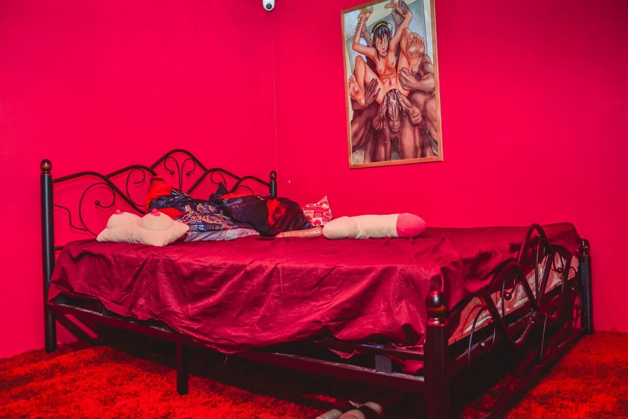 Арендовать Home Video Лофт-квест 18+