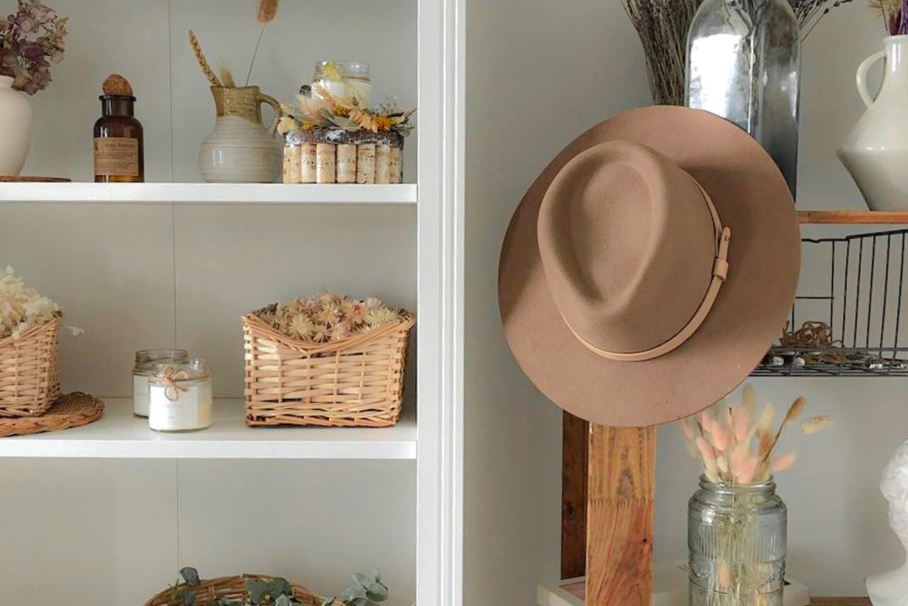 Арендовать Светлая лофт-студия для девичников и мастер-классов