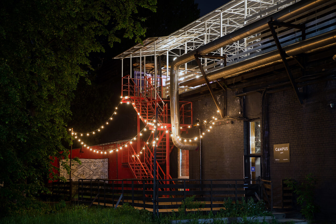 Арендовать Campus loft. Лофт с верандой