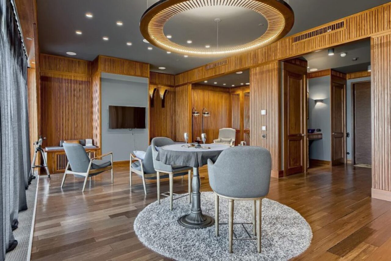 Арендовать Luxury air wooden apartments