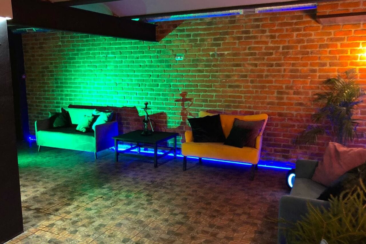 Арендовать Авангардный лофт для вечеринок