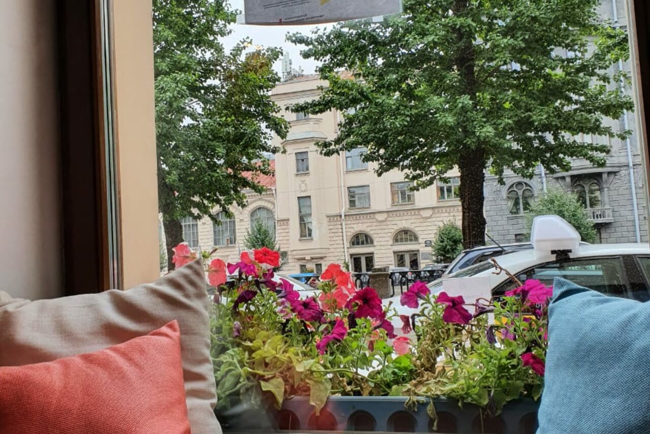 Арендовать Romeo's Restaurant (Ромео'с Ресторан). Банкетный лофт