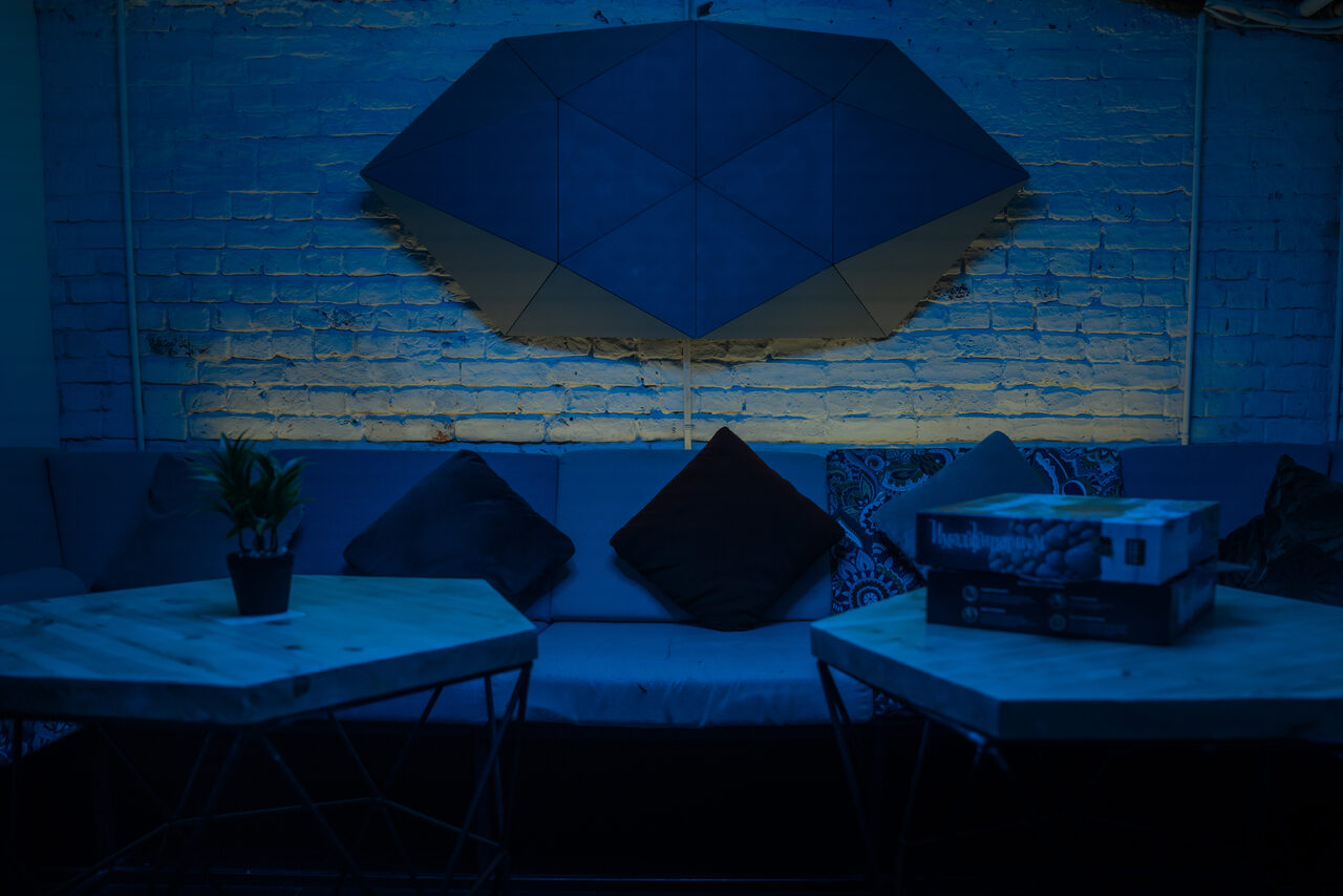 Арендовать Уютное lounge-пространство с караоке