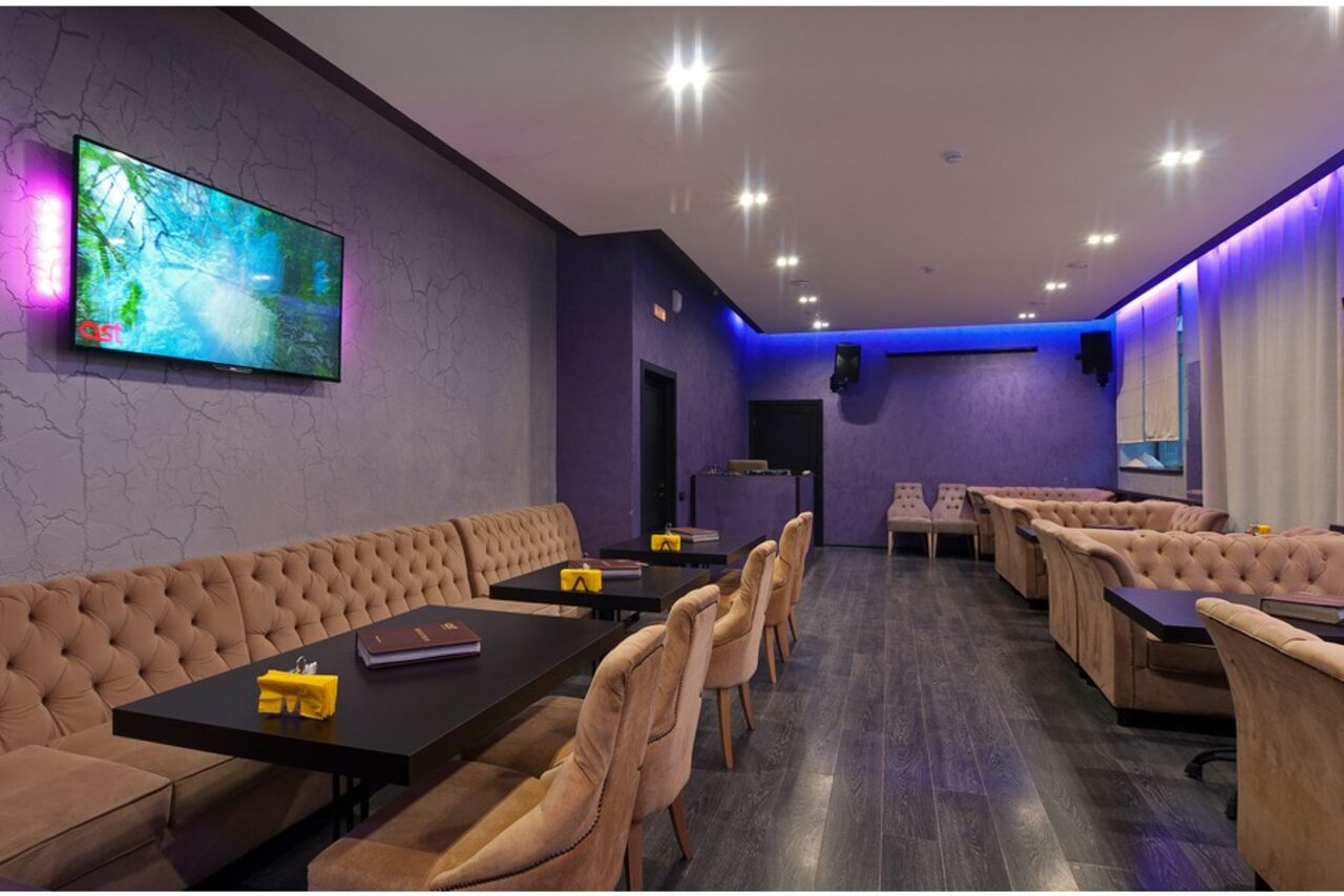 Арендовать Караоке-Клуб Чёрный Какаду