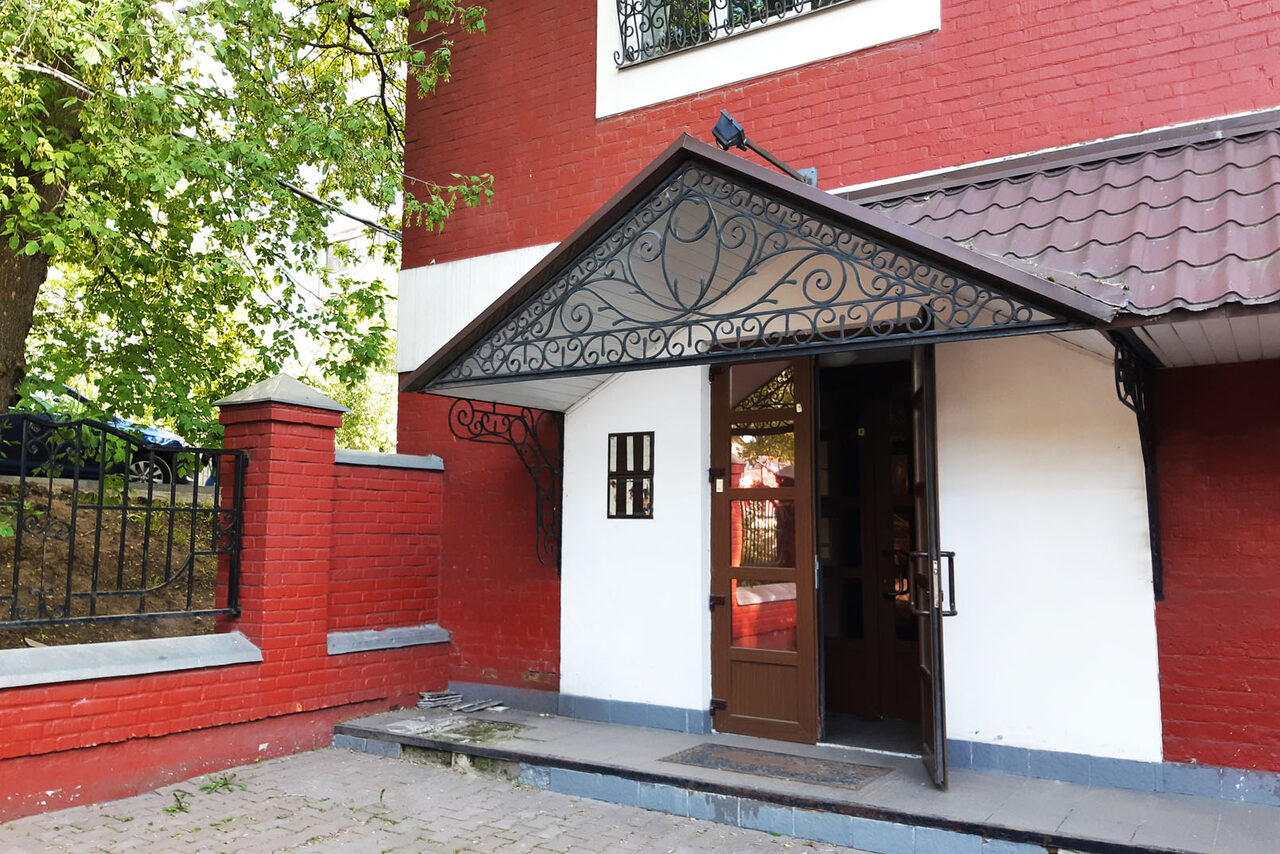 Арендовать Просторный двухэтажный лофт