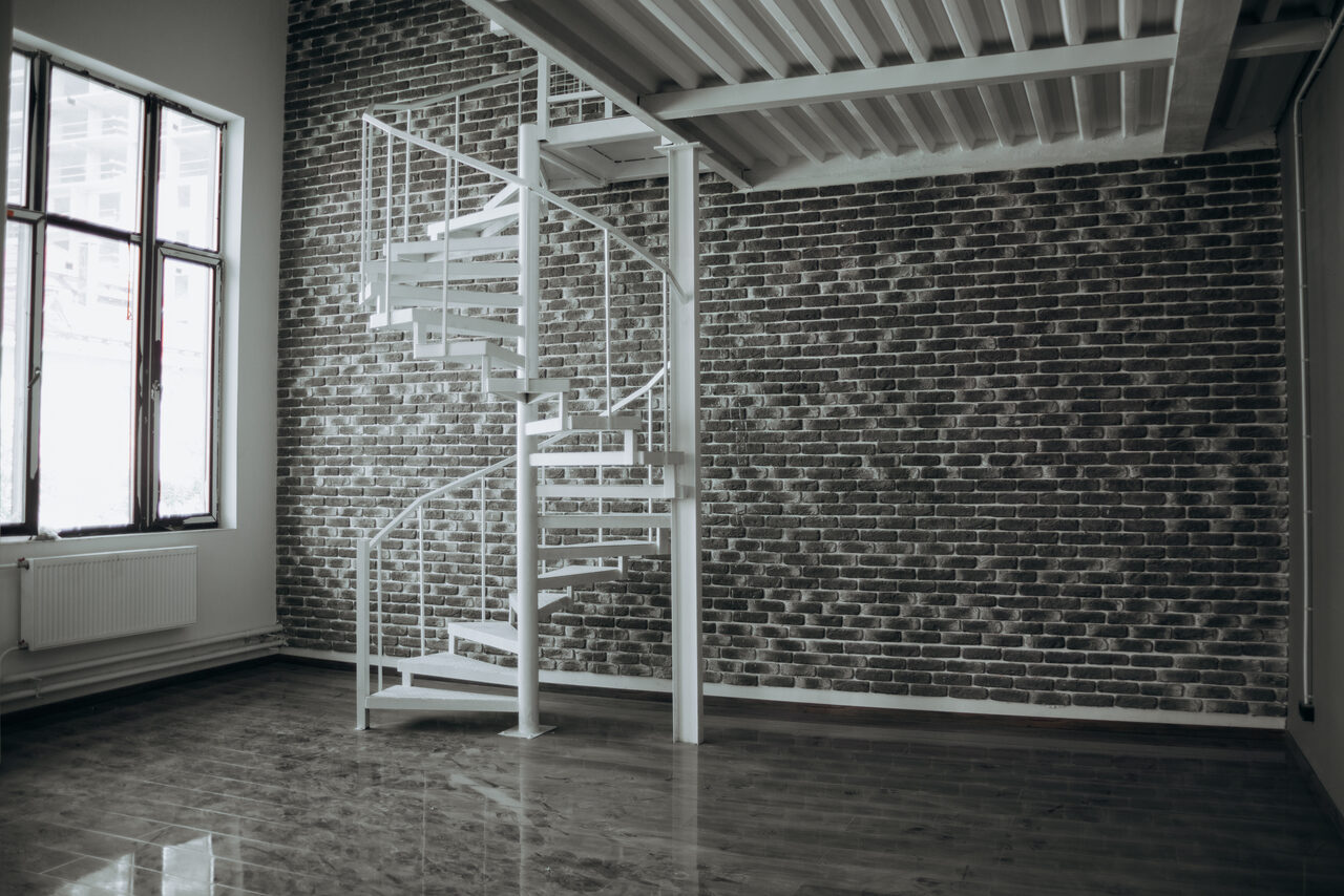 Арендовать Лофт в серых тонах