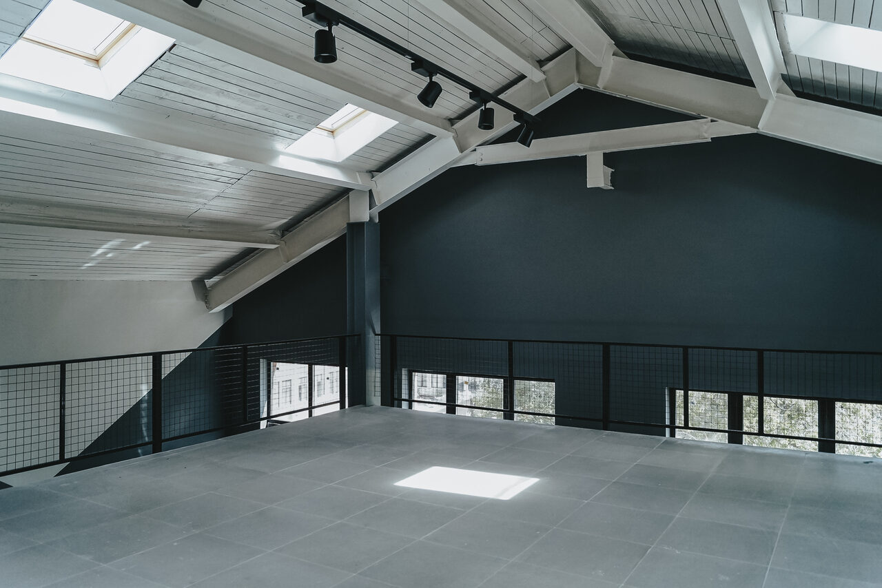 Арендовать Двухэтажный лофт