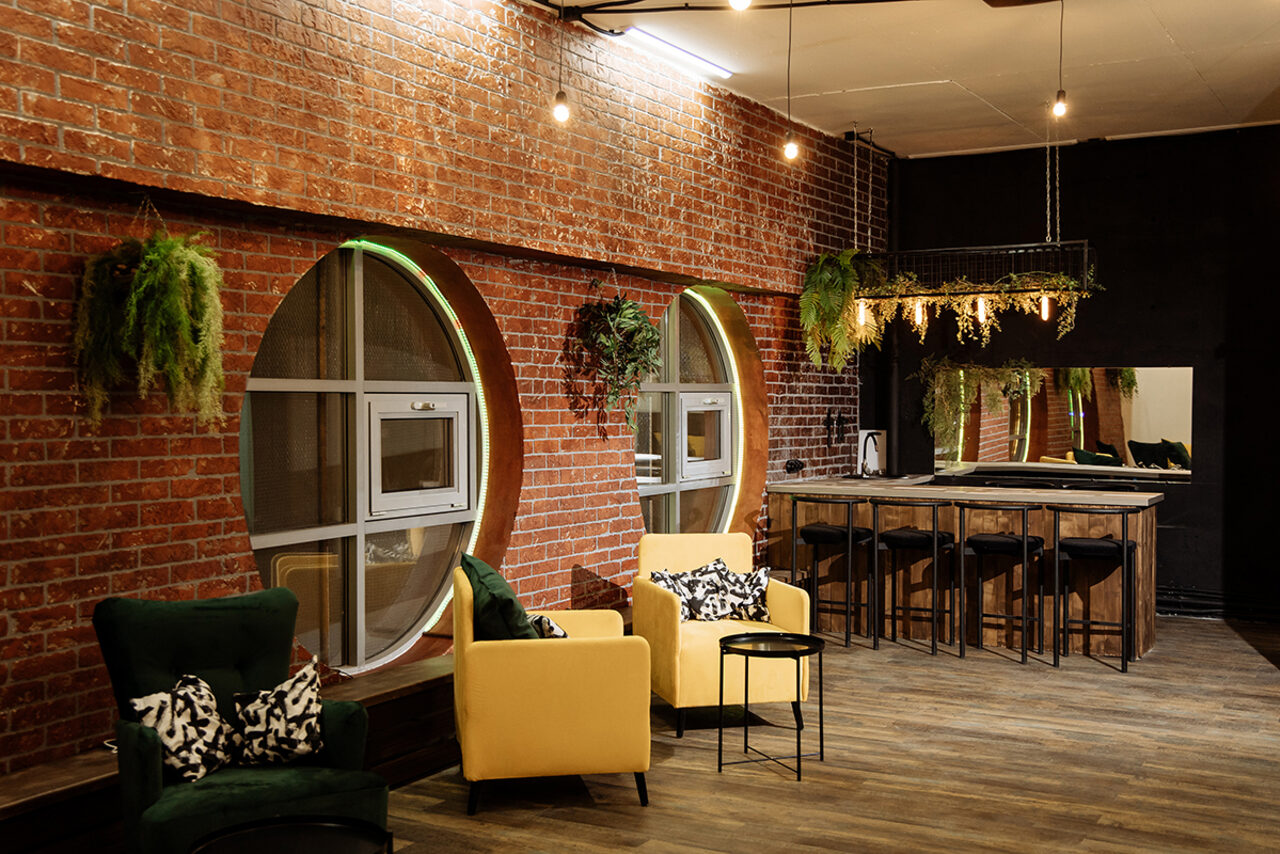 Арендовать Лофт с круглыми окнами