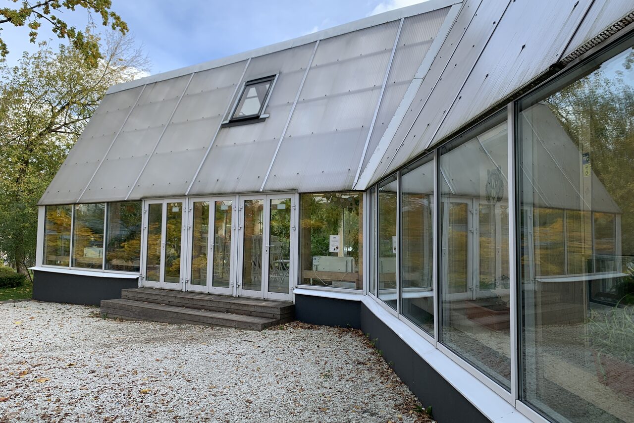 Арендовать Атмосферное пространство с живыми растениями