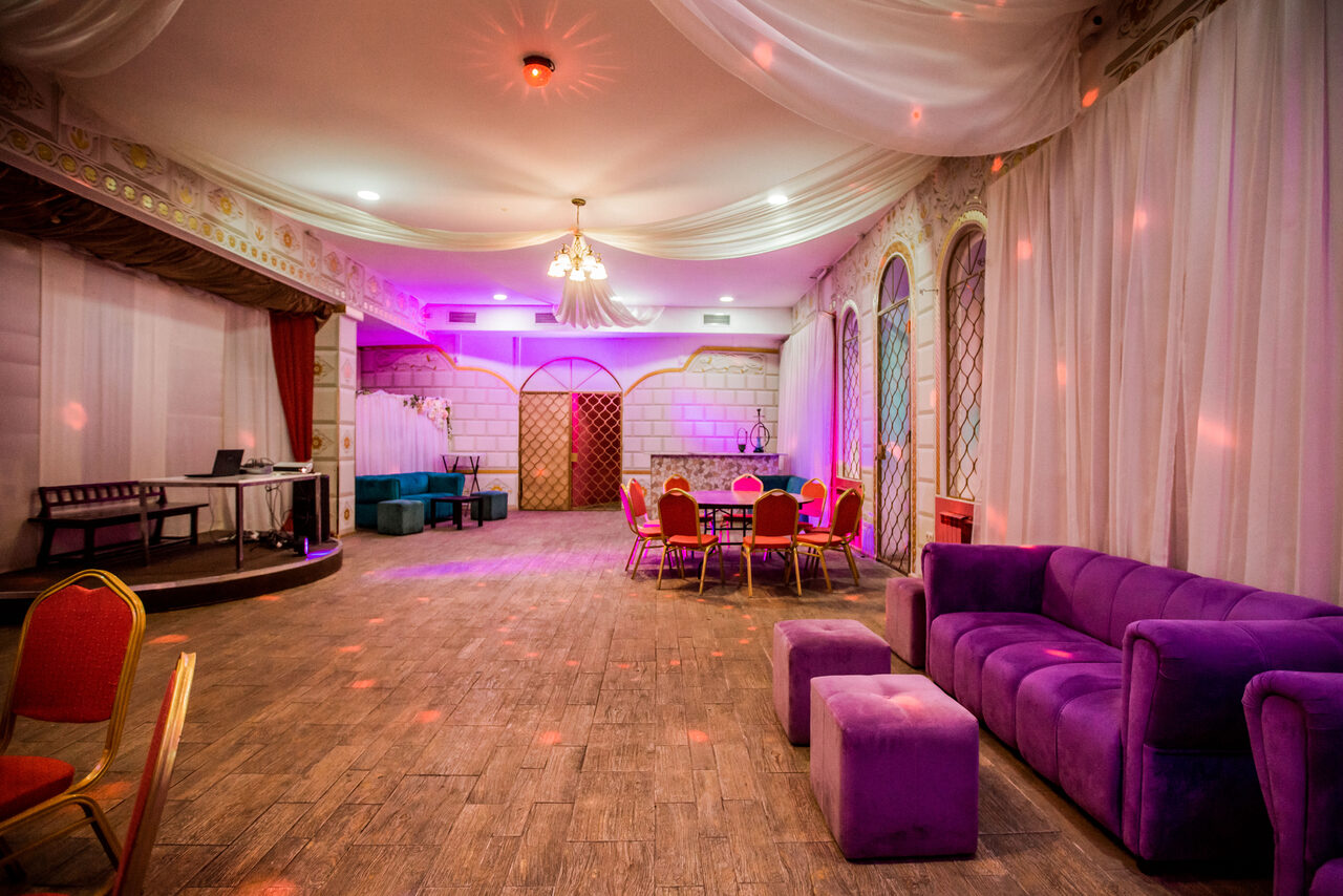 Арендовать Стильный лофт для банкетов и вечеринок