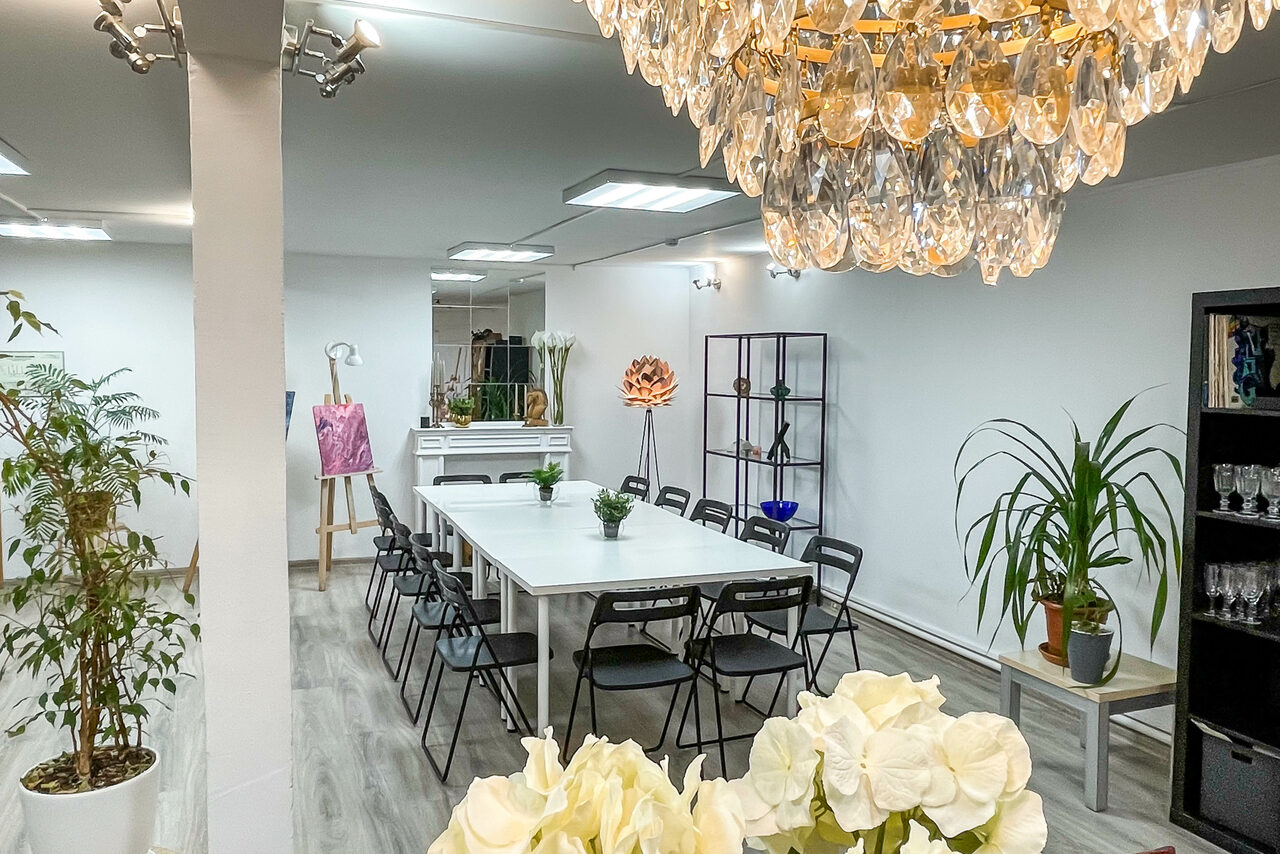 Арендовать Арт Усадьба. Лофт в старинной усадьбе 18 века