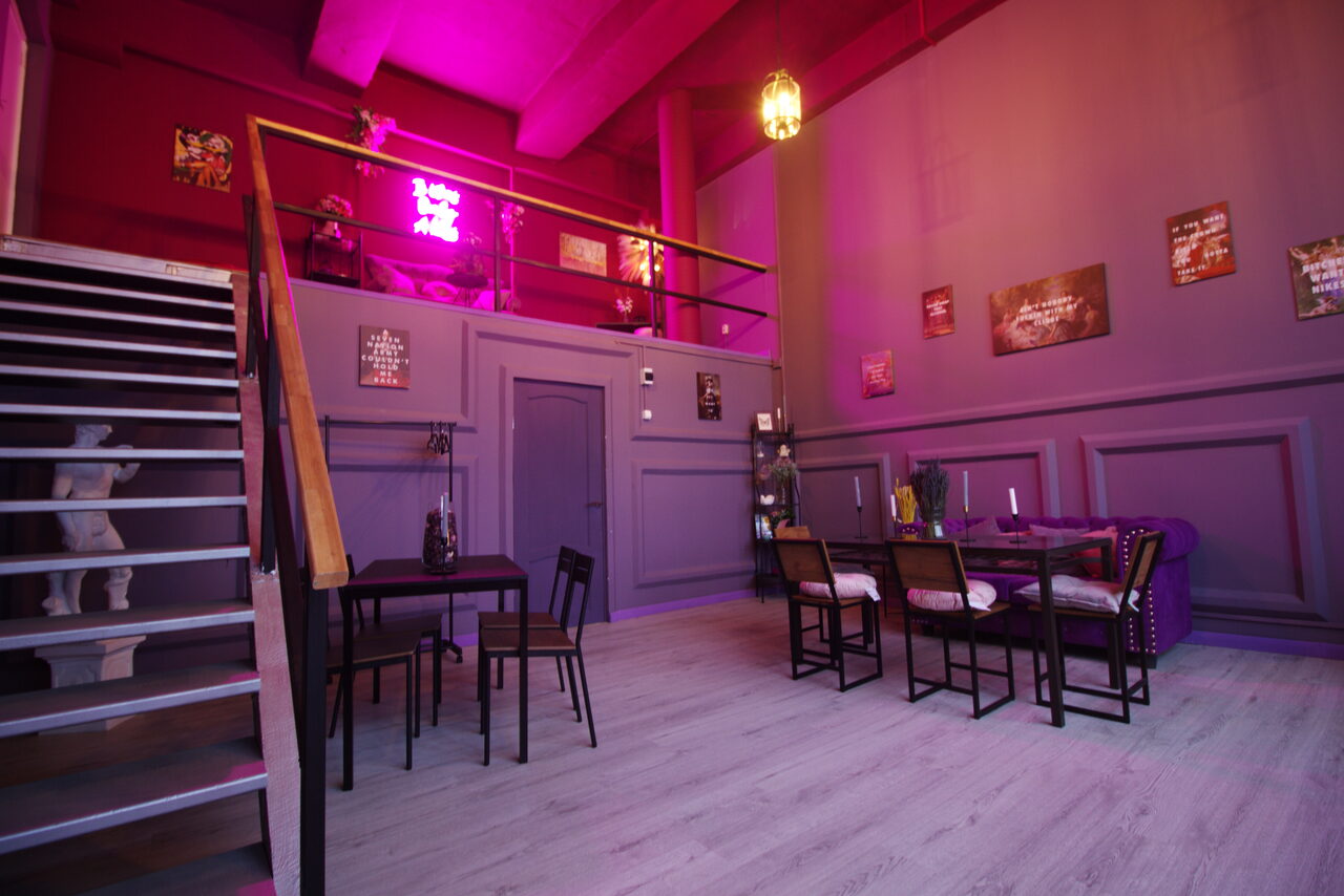 Арендовать Лофт в лавандовом цвете 