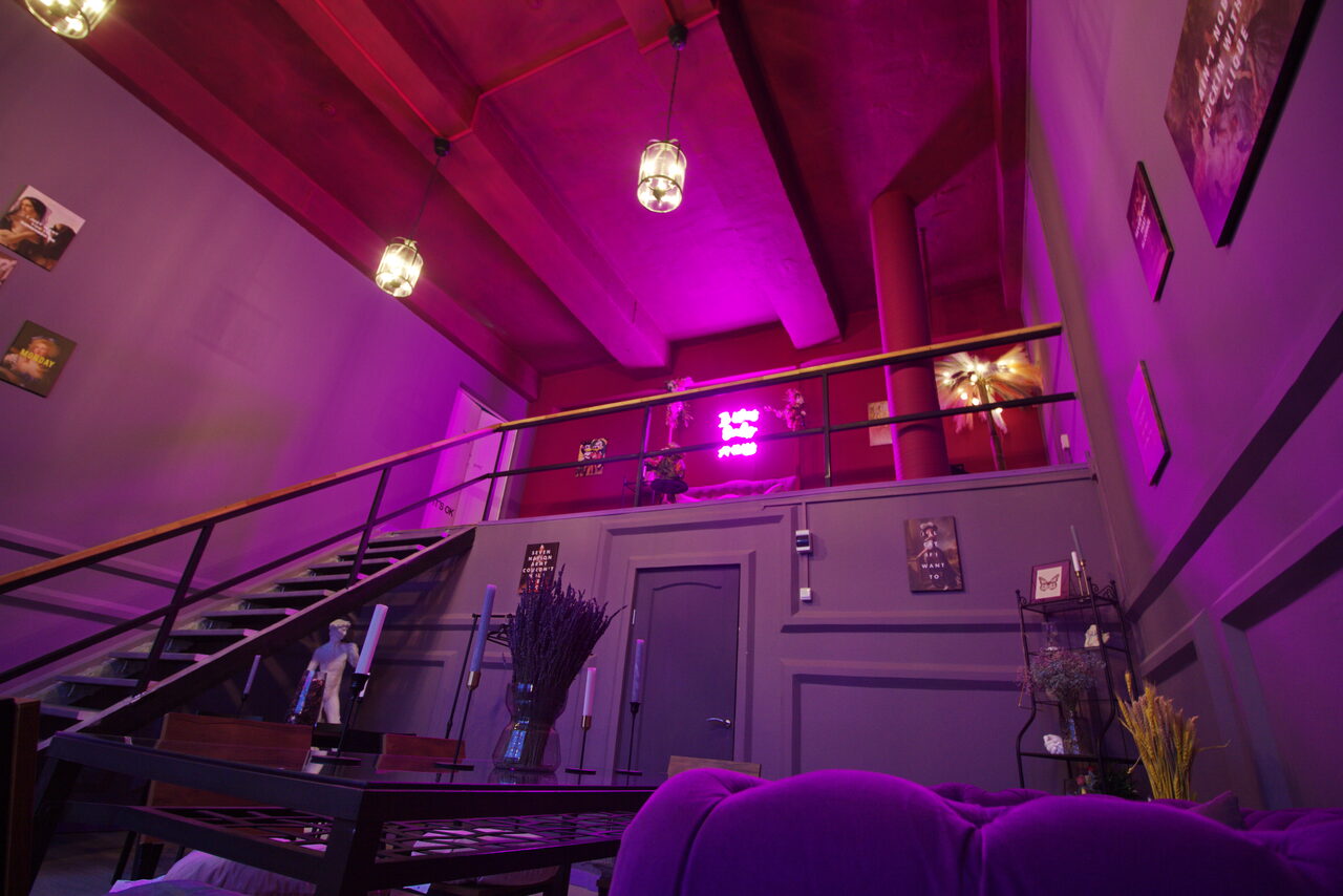 Арендовать Лофт в лавандовом цвете 