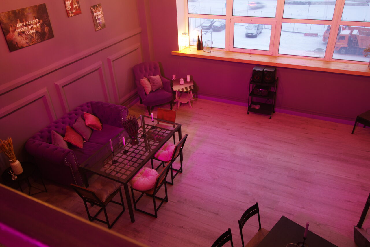 Арендовать Лофт в лавандовом цвете 