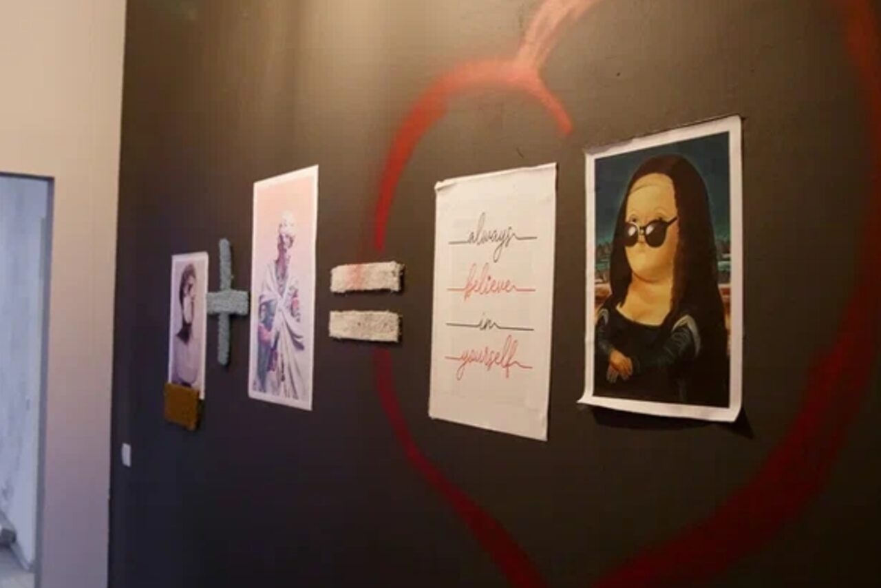 Арендовать Sosтояния Хаус Большой загородный коттедж