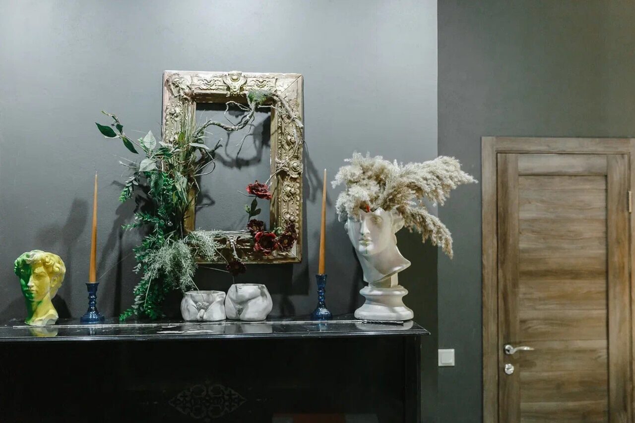 Арендовать Sosтояния Хаус Большой загородный коттедж