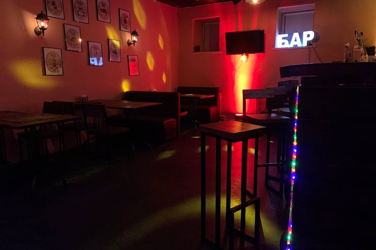 Арендовать Лофт-бар с бесплатным барменом
