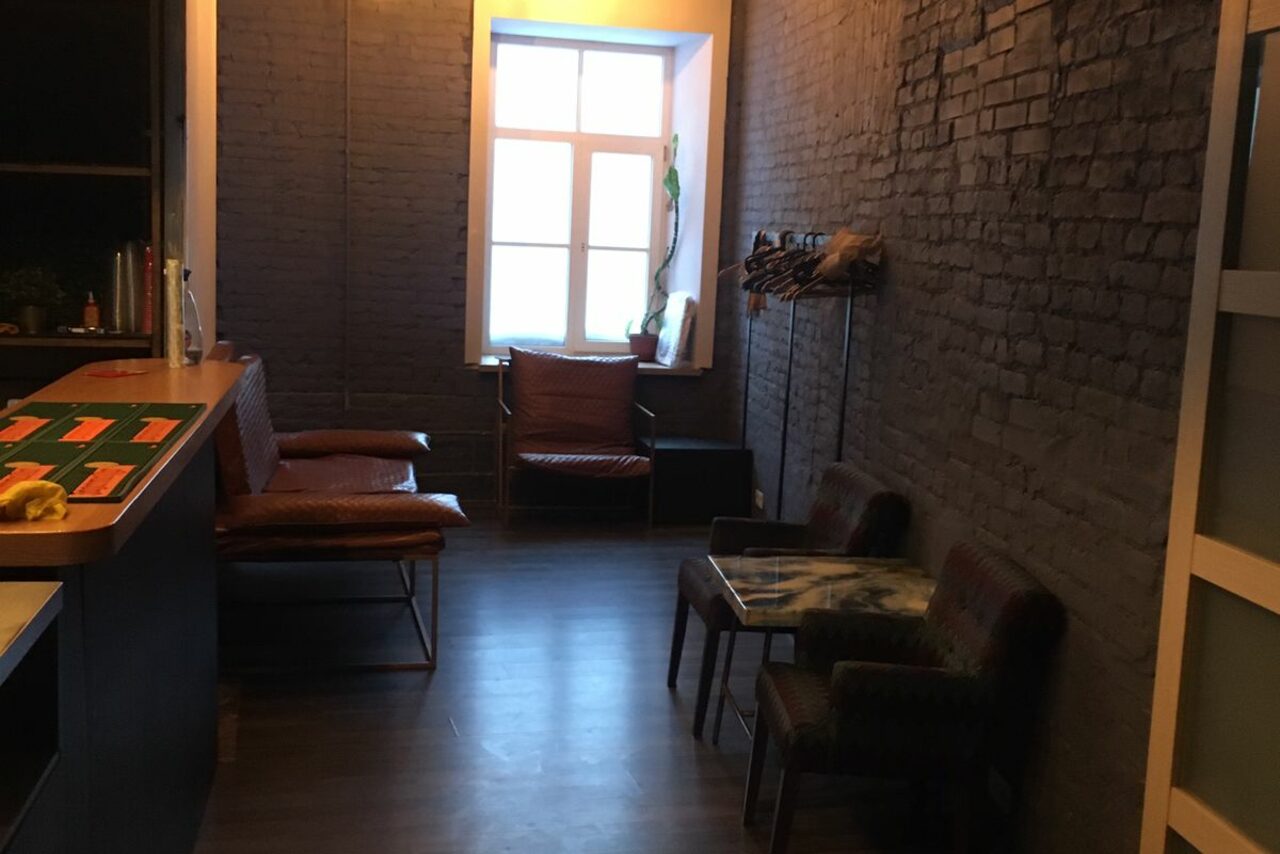 Арендовать Лофт с балконом в центре СПб