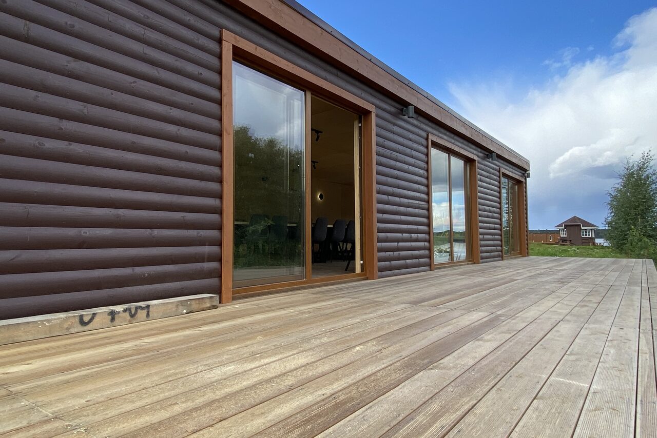 Арендовать Курголовский Берег Беседка на берегу озера