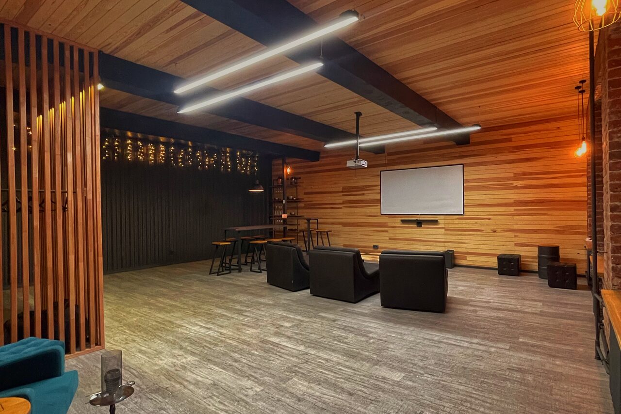 Арендовать Уютный лофт для праздников 