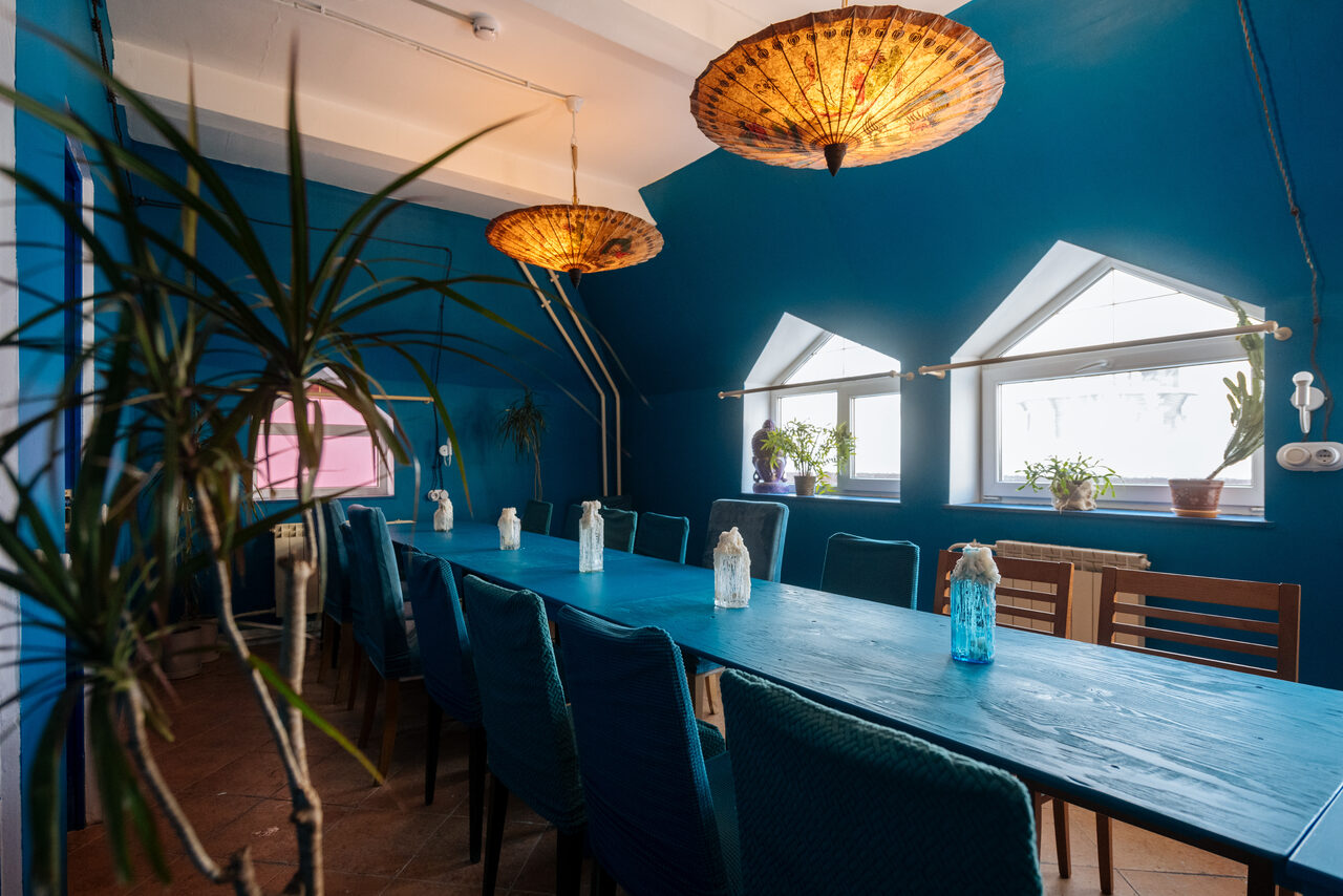 Арендовать Тхали Зал с выходом на веранду