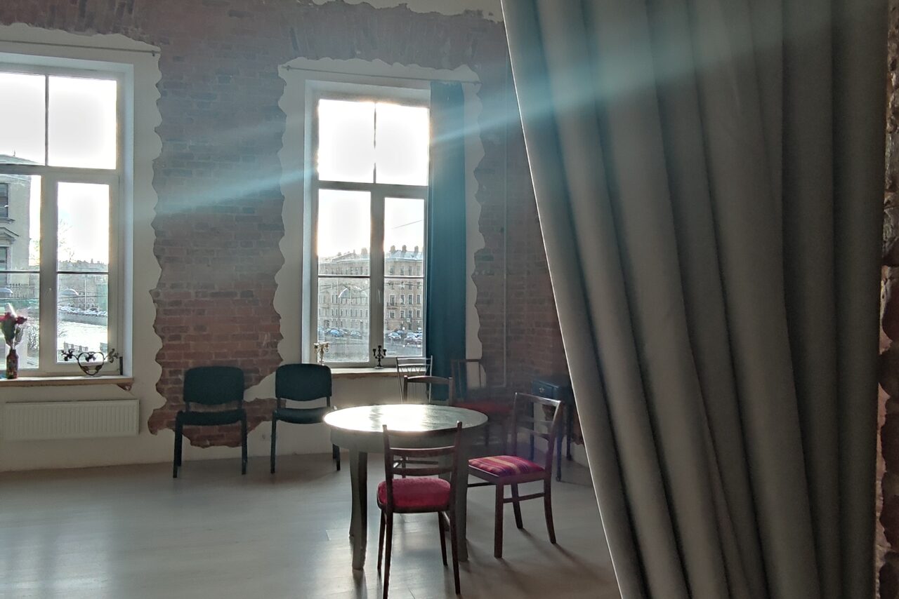 Арендовать Лофт на Фонтанке. Универсальный лофт 