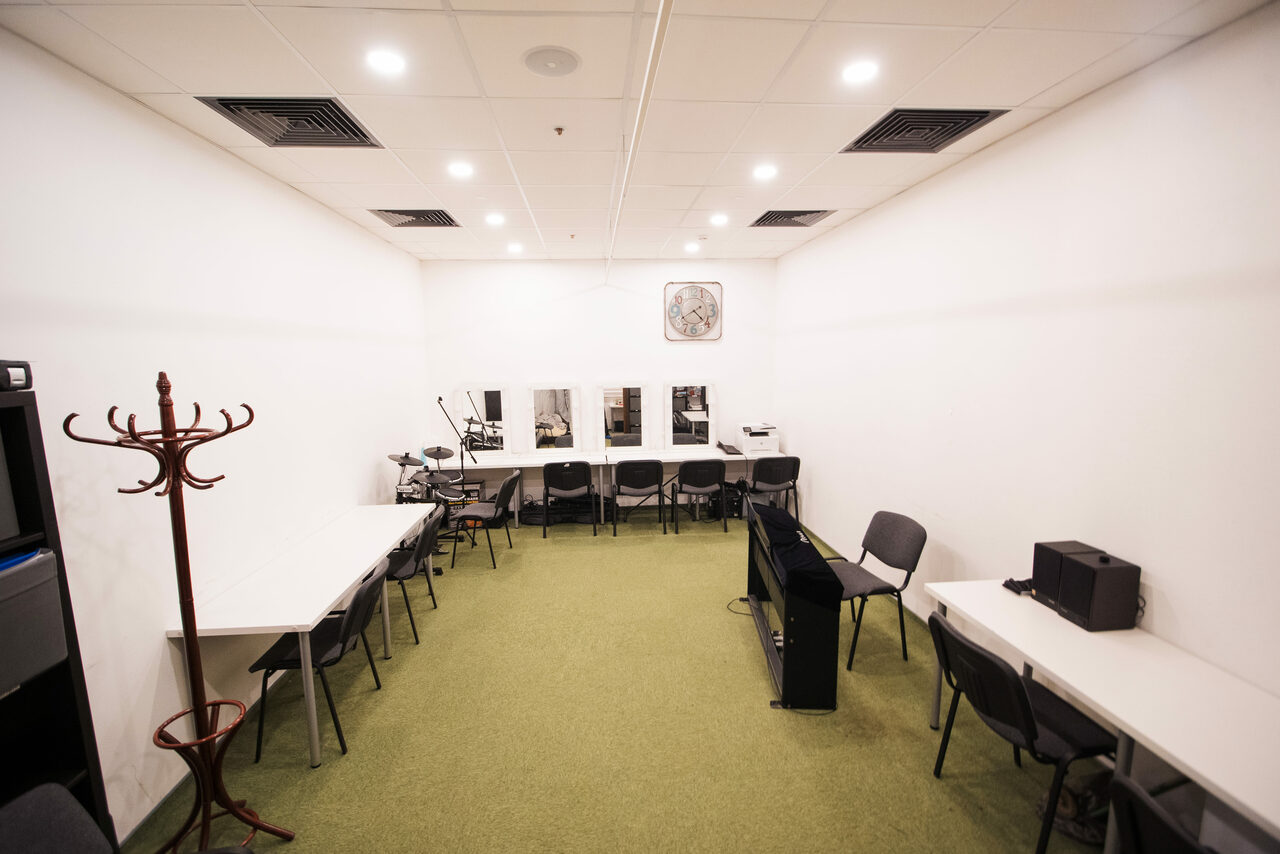 Арендовать Арт-пространство с театральной рассадкой