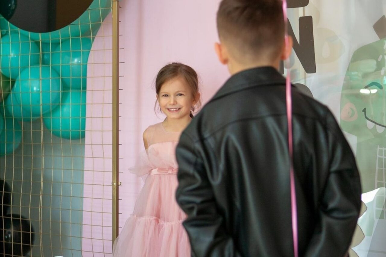 Арендовать Лофт для детских вечеринок с караоке