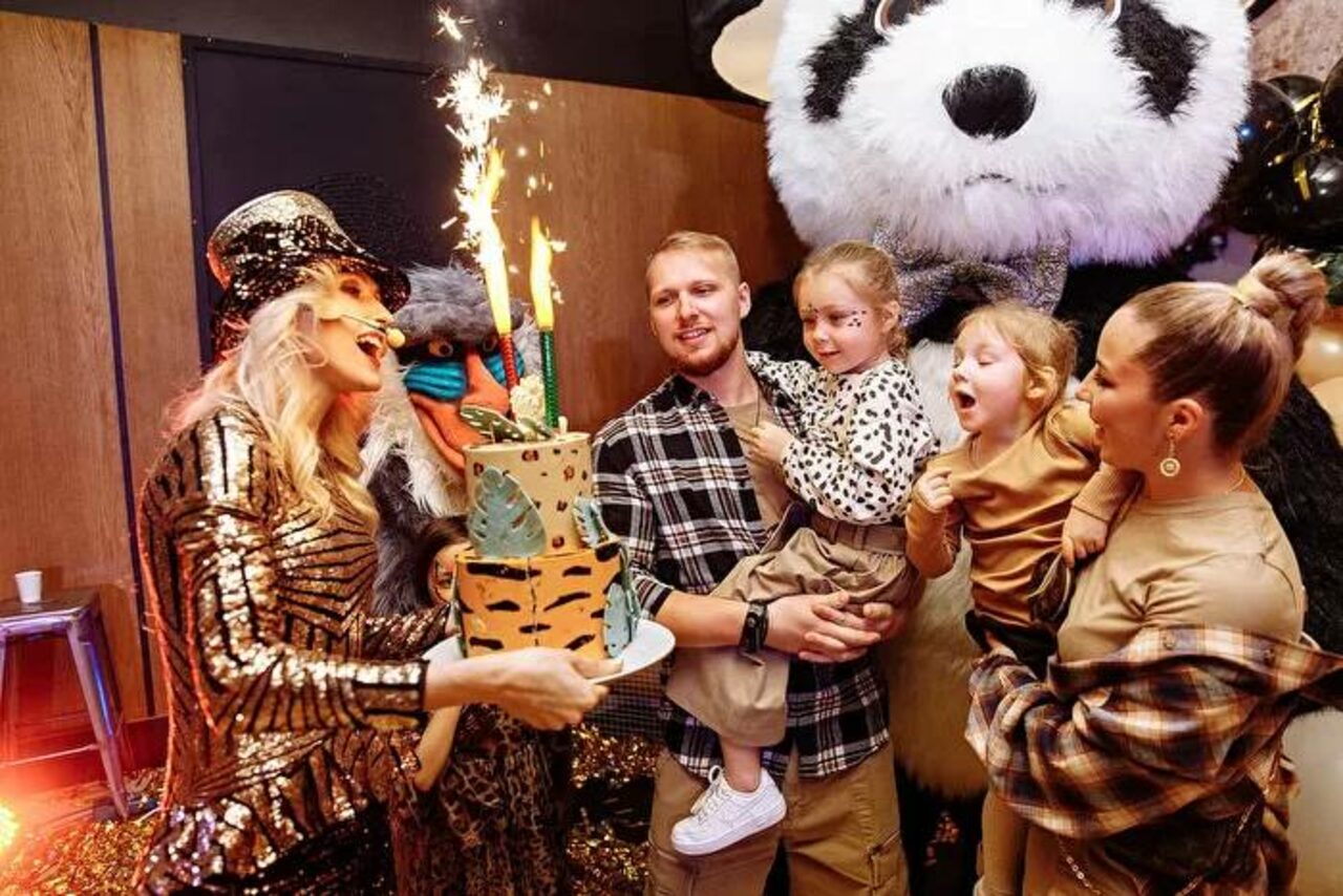 Арендовать БРУСНИЦЫН ЛОФТ. Большой лофт на берегу залива