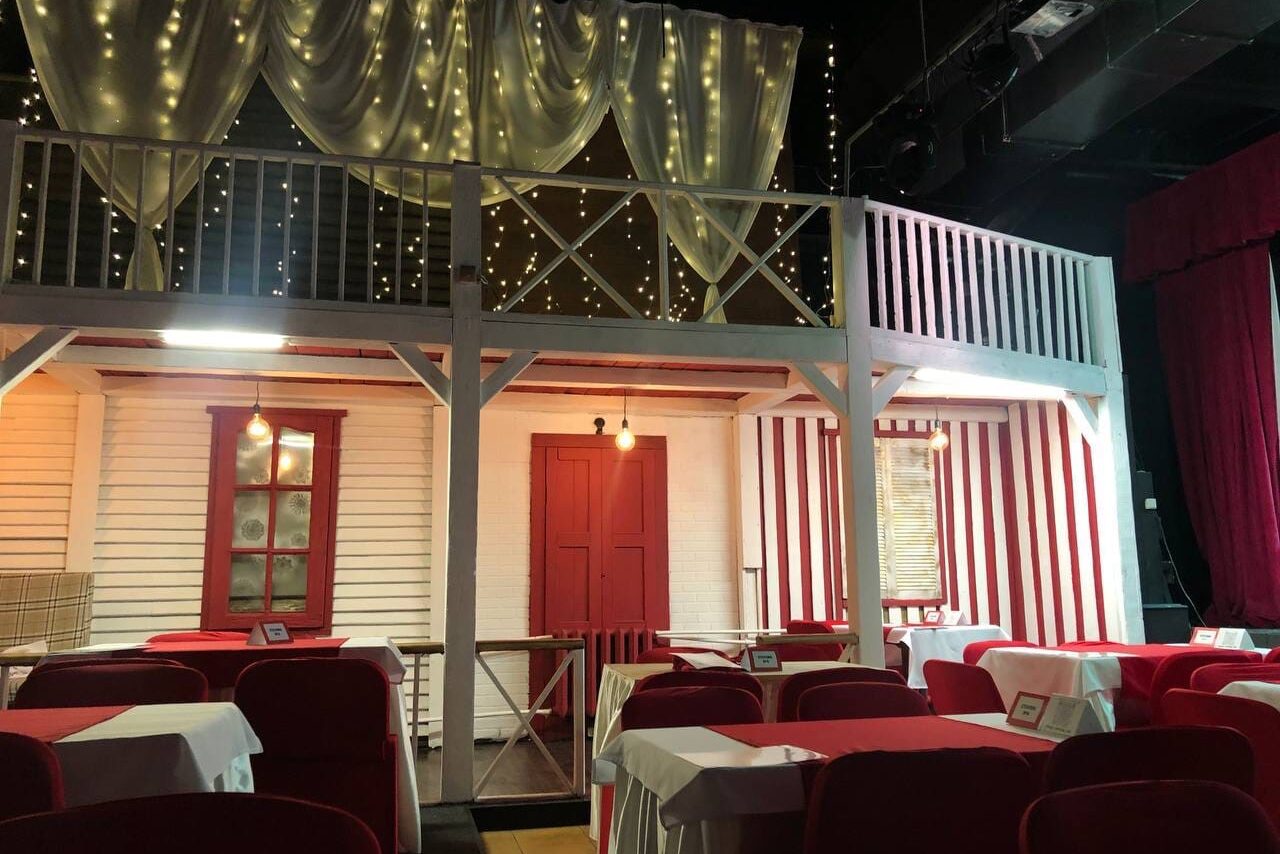 Арендовать Атмосферный зал в центре Новосибирска