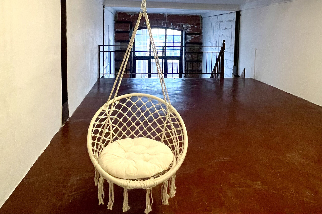 Арендовать Poire Просторный двухуровневый лофт 