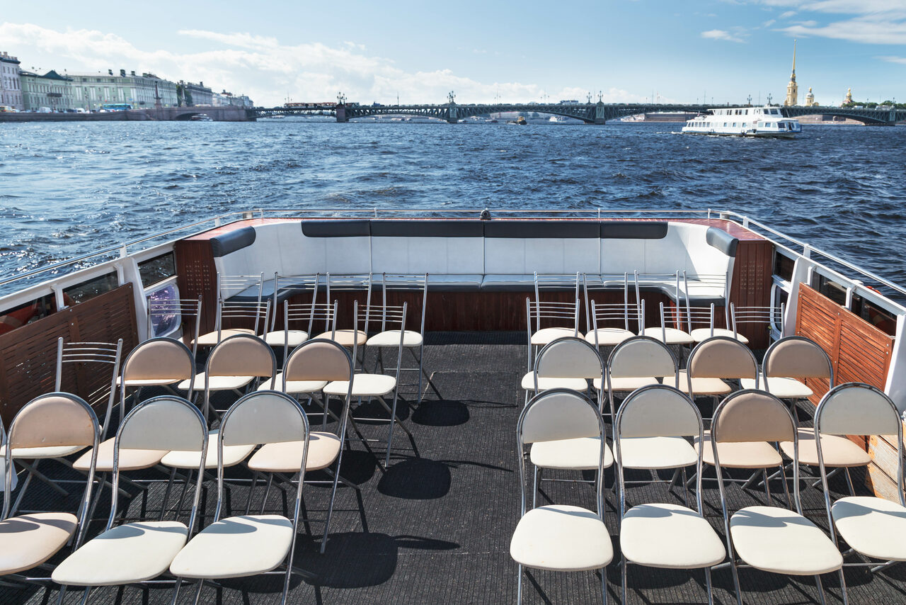 Арендовать Теплоход премиум класса