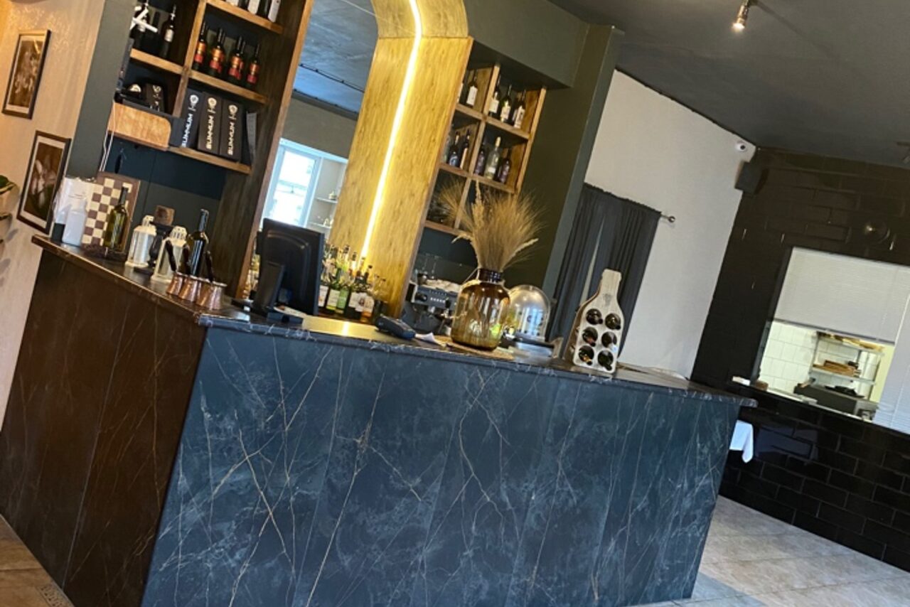 Арендовать Сахара Кюзини Просторный зал под закрытие