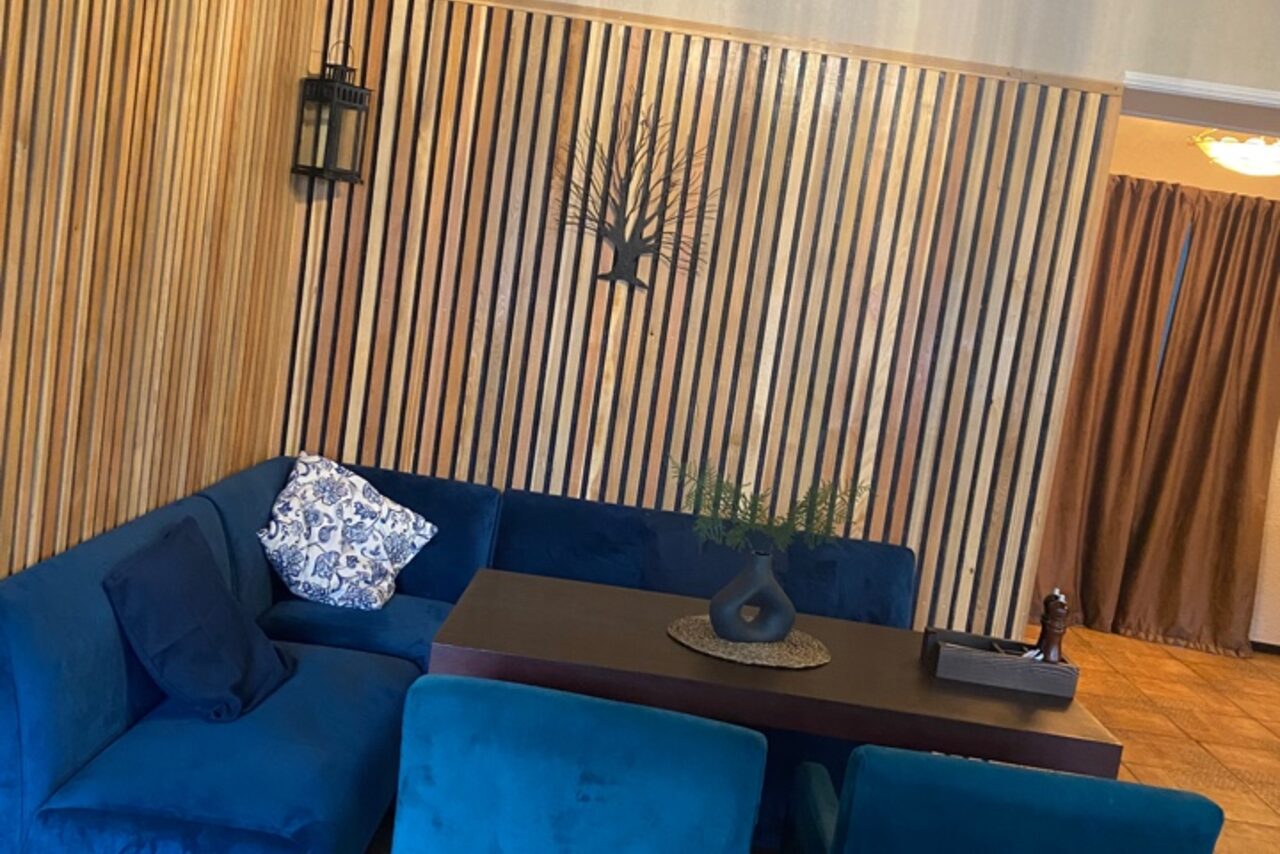 Арендовать Сахара Кюзини Просторный зал под закрытие