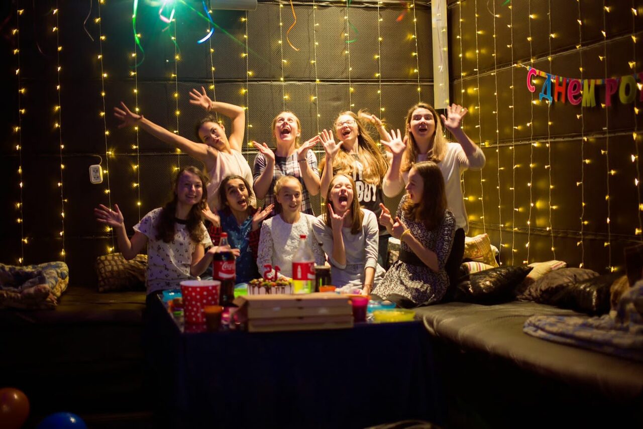 Арендовать Кинолофт Пальмира