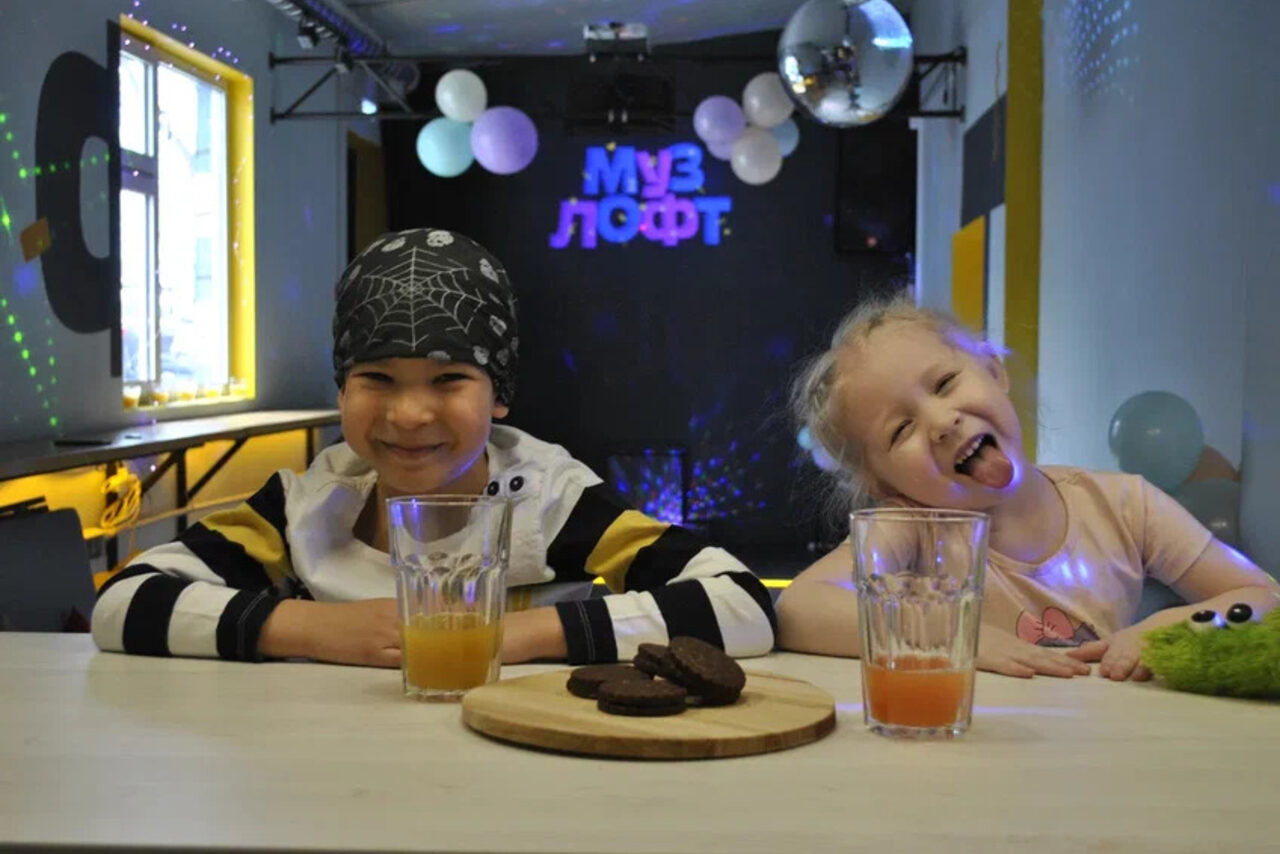Арендовать Яркий лофт для детских праздников
