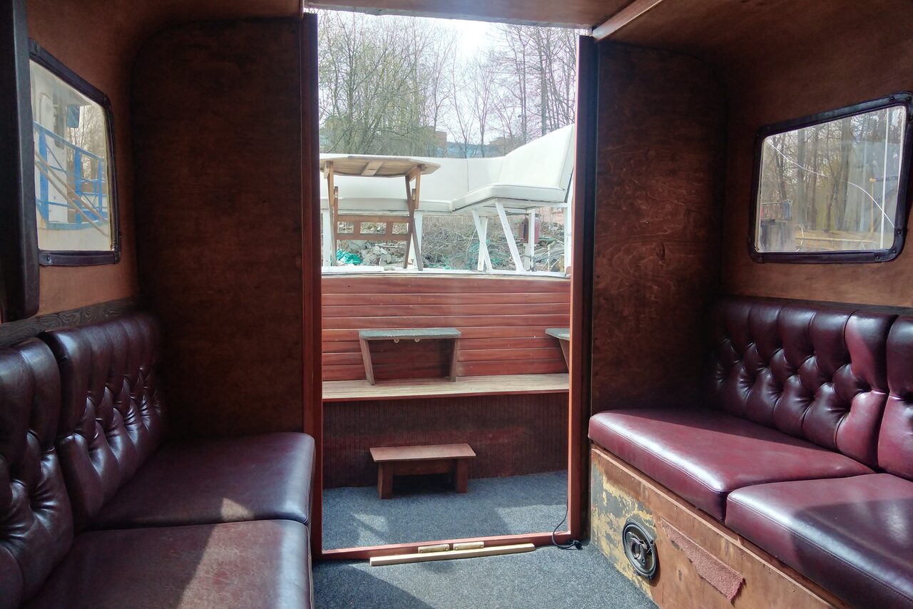 Арендовать Разъездной адмиральский катер