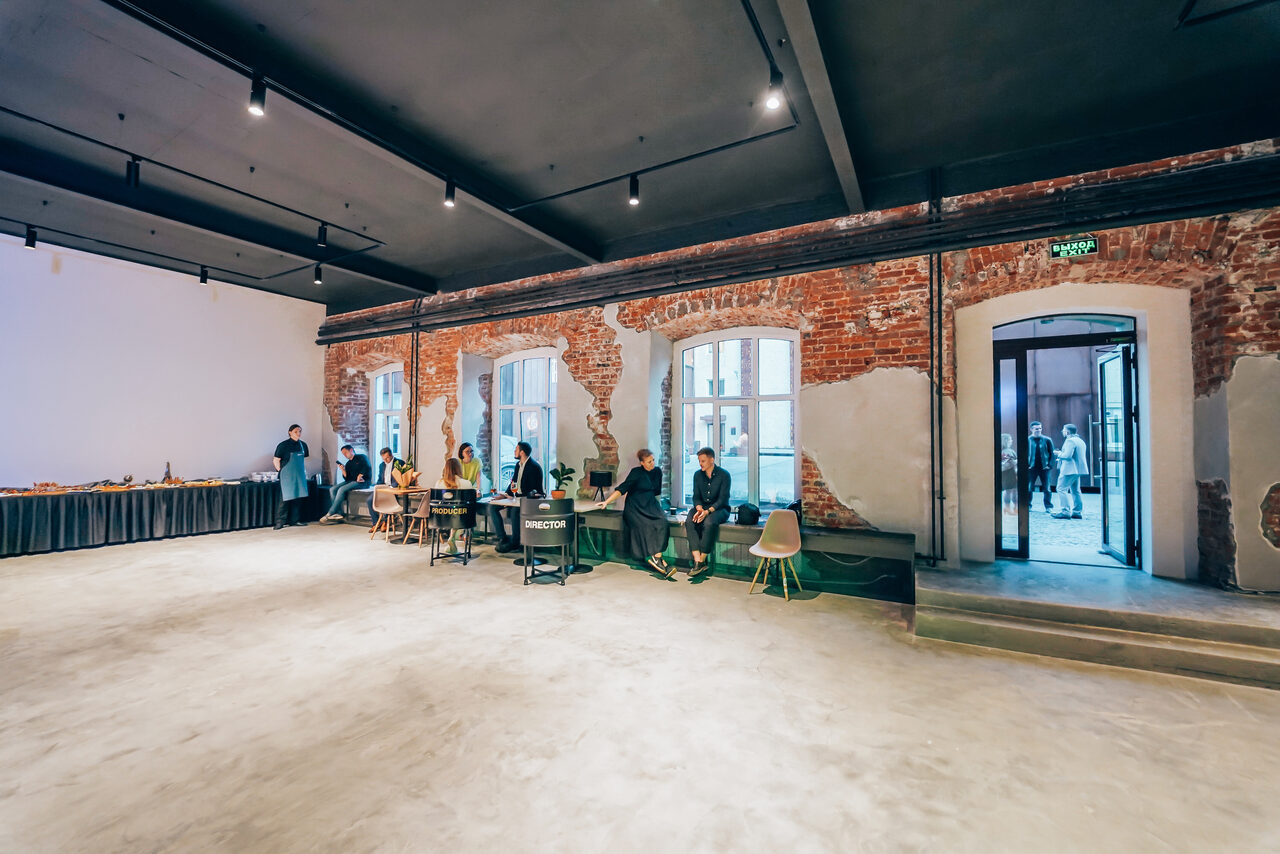 Арендовать Просторный лофт с отдельным входом для детских мероприятий