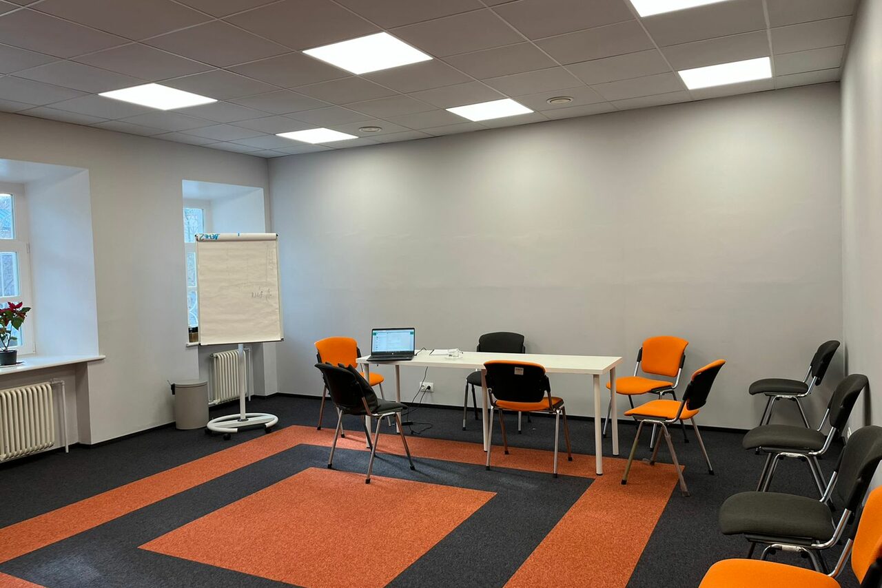 Арендовать F-Point. Светлый тренинговый зал