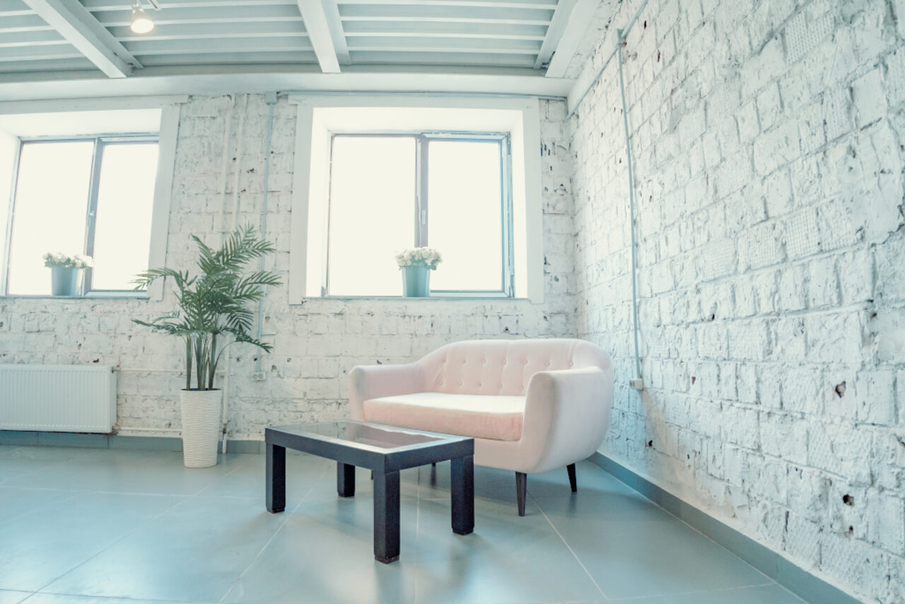 Арендовать ThePLACE. Белый лофт 120м² 