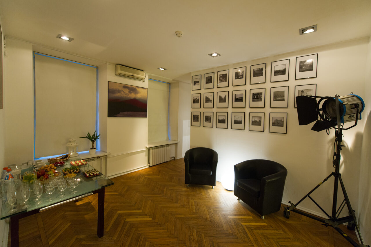 Арендовать Лофт-студия в центре СПб