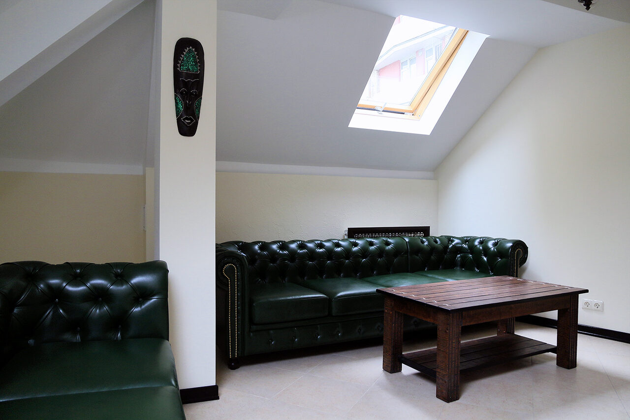 Арендовать Лофт-кальянная на мансарде