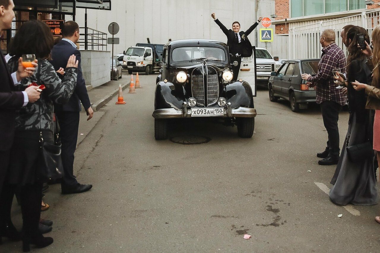 Арендовать Apriori Photo Коричневый лофт с верандой