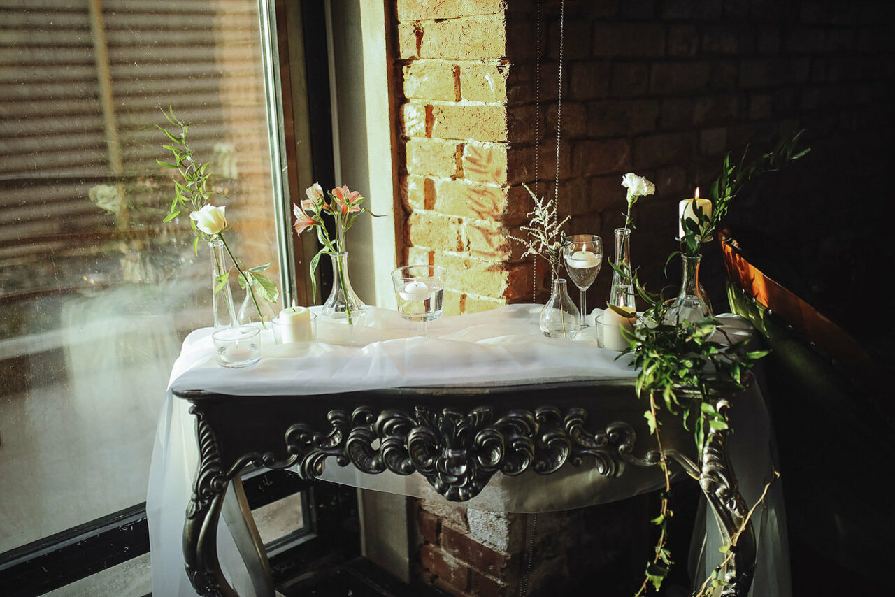 Арендовать Apriori Photo Коричневый лофт с верандой