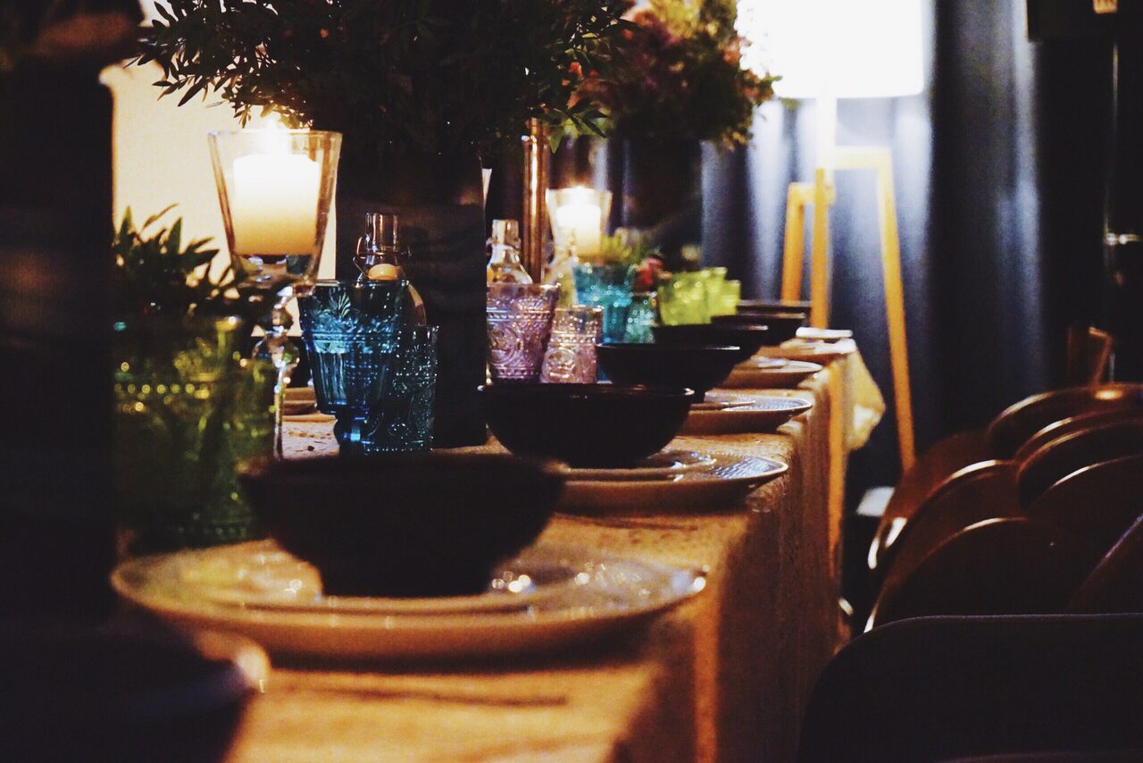 Арендовать Книги и кофе. Творческий лофт со сценой