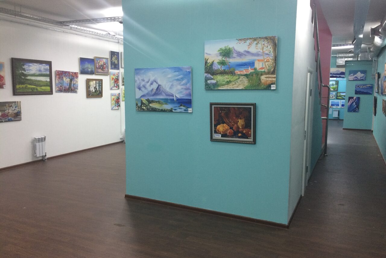 Арендовать Школа Креатива Лофт-картинная галерея 