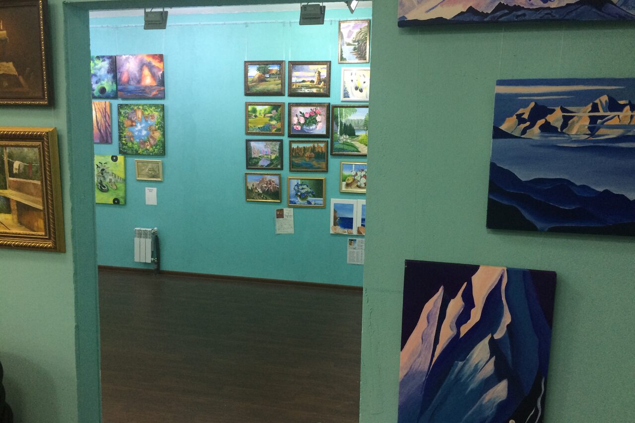 Арендовать Школа Креатива Лофт-картинная галерея 