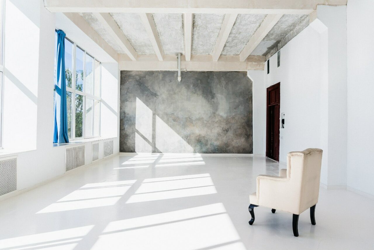 Арендовать Studio 212 (Студио 212). Панорамный лофт в стиле минимализм