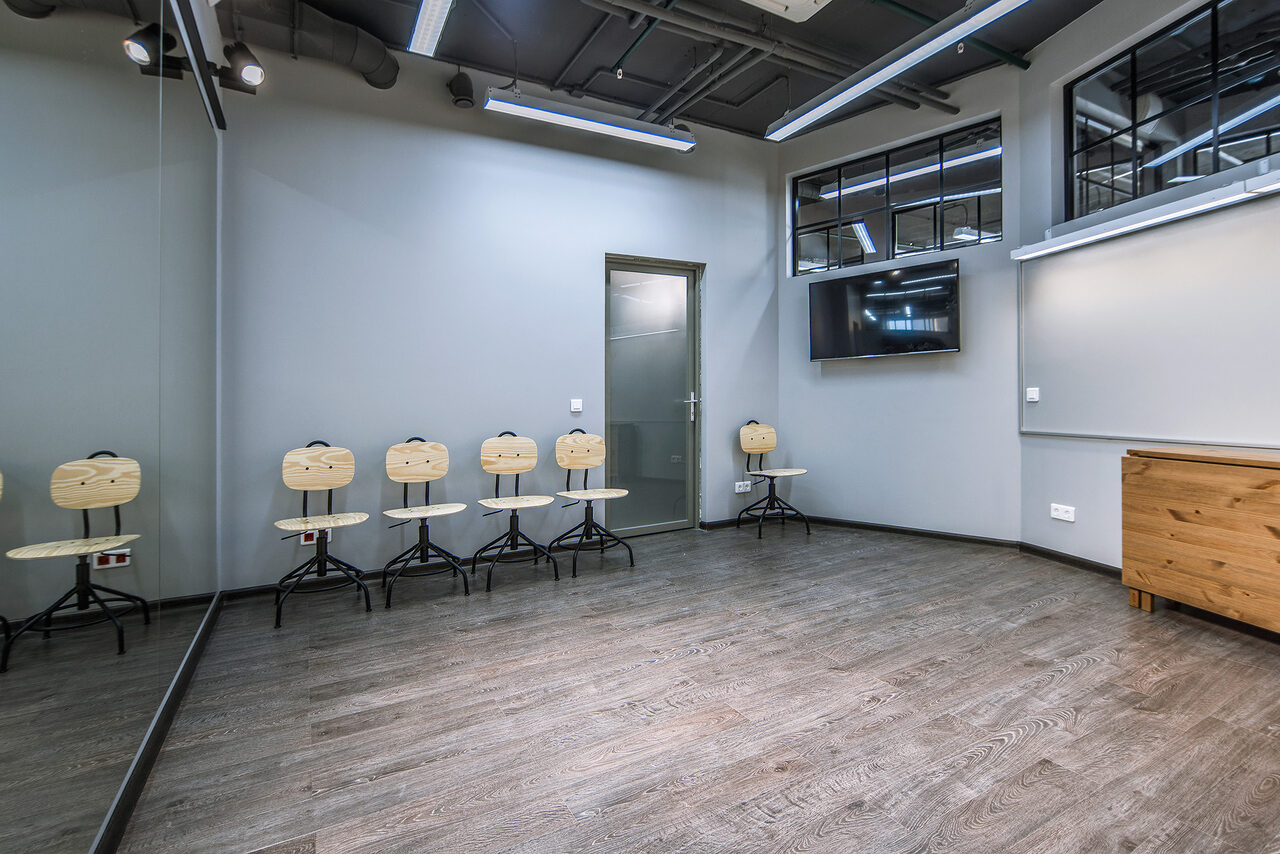 Арендовать Креативный бизнес-лофт в Митино