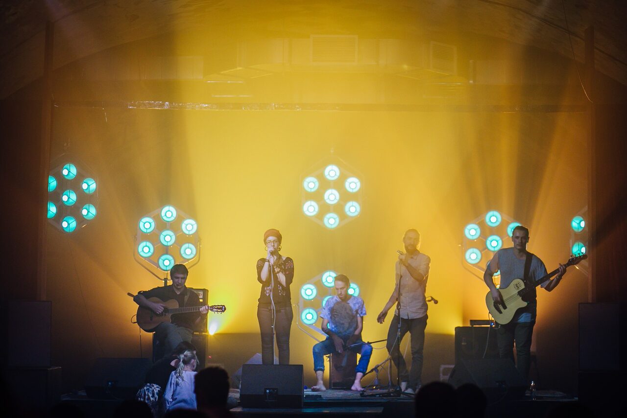 Арендовать Пространство «Freedom» Атмосферный лофт-бар в центре СПб